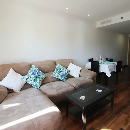 Moderno Piso Con Enorme Terraza Y Piscina * Torremolinos