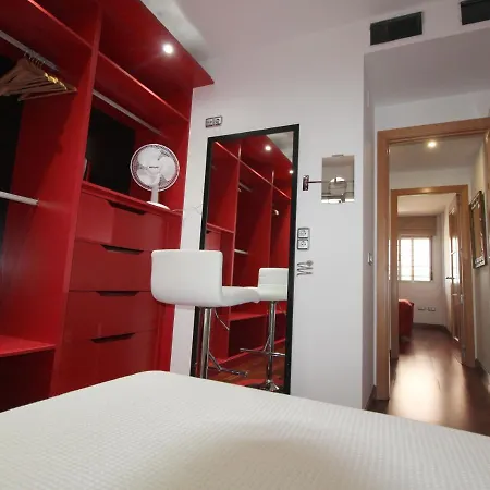 Moderno Piso Con Enorme Terraza Y Piscina *