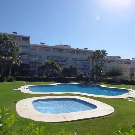 Moderno Piso Con Enorme Terraza Y Piscina Appartamento